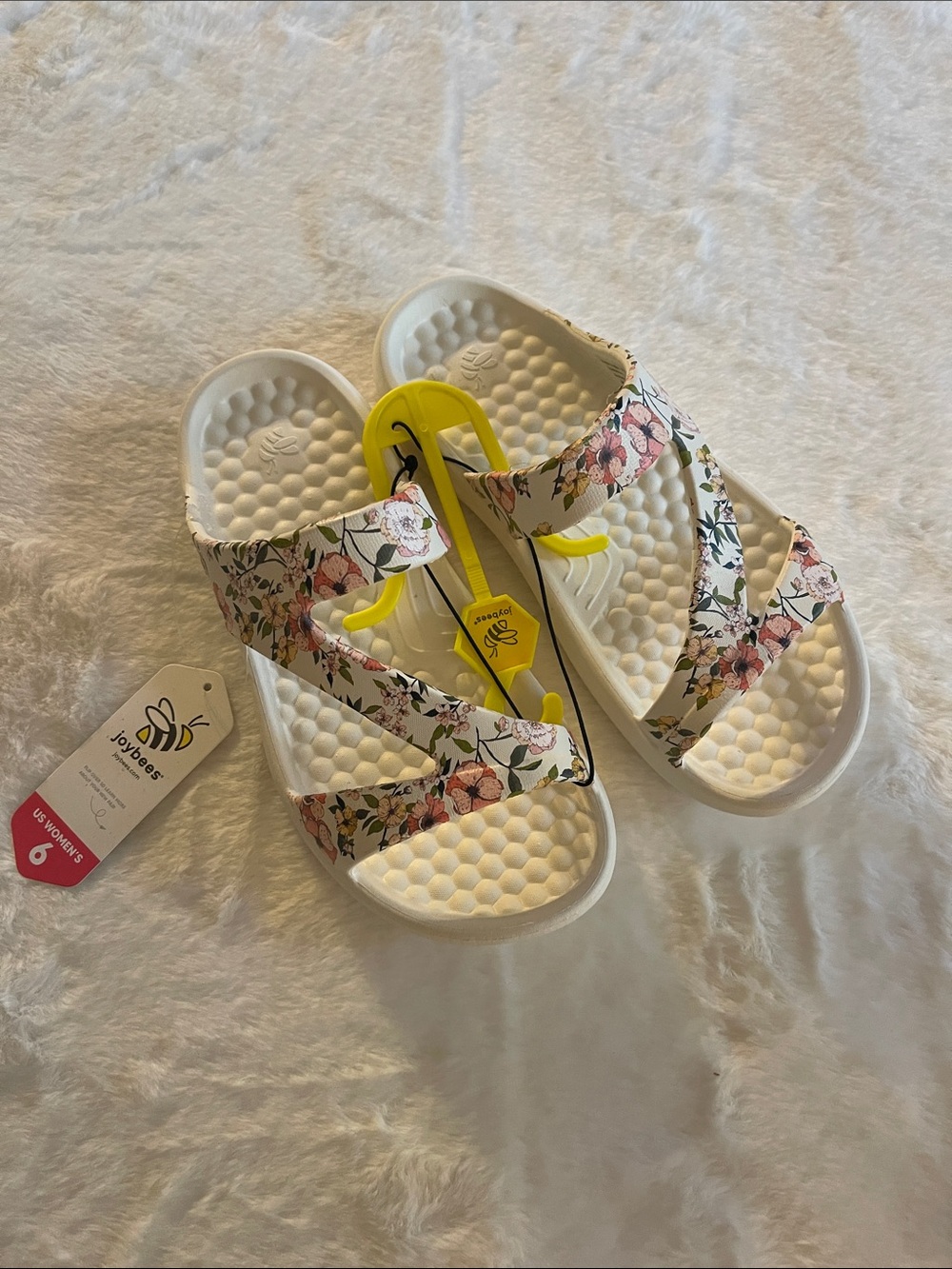 JoyBees Floral White Comfort Slide Sandals SZ 6  NWT